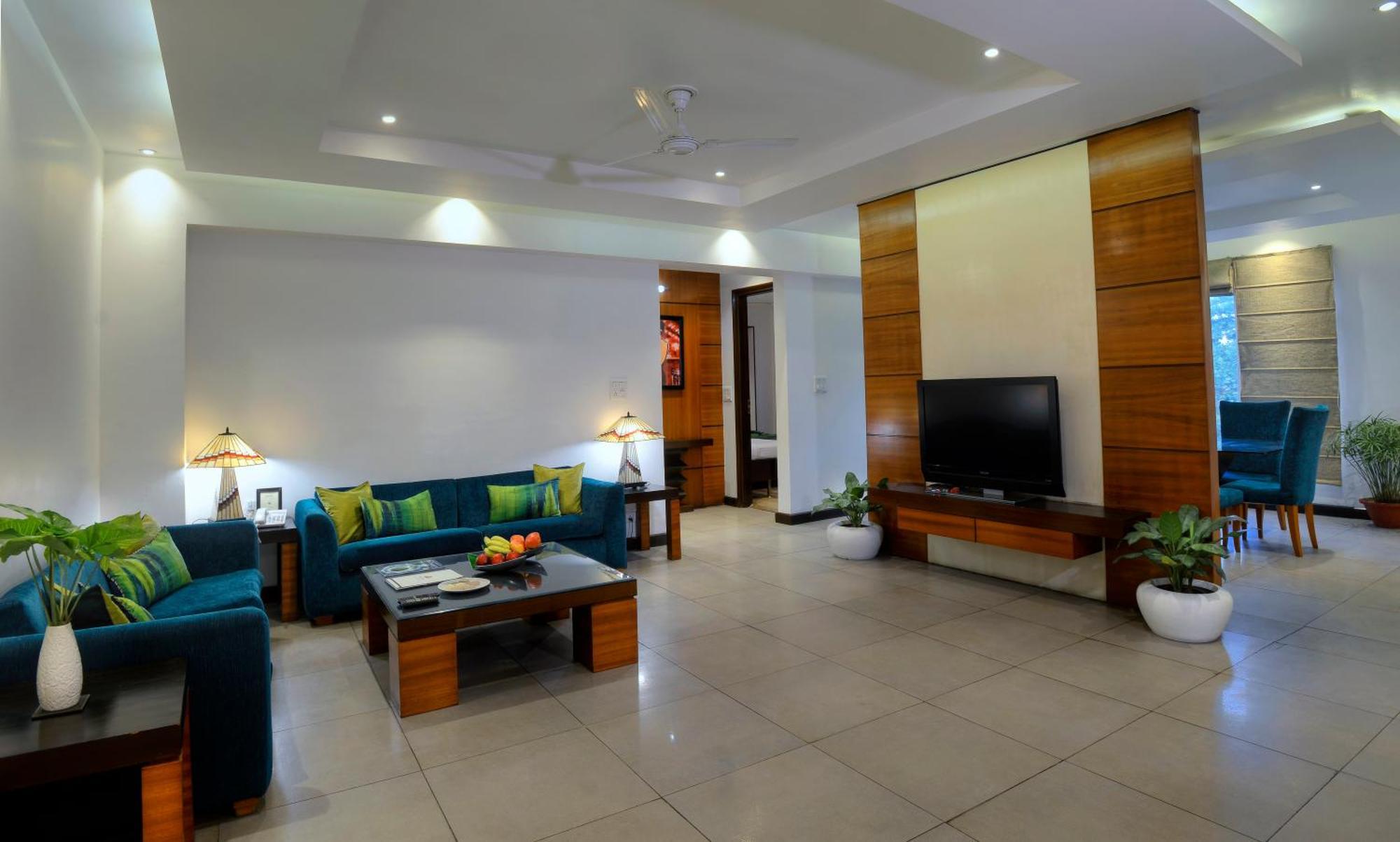 Treehouse Hotel Club & Spa Dhāruhera エクステリア 写真